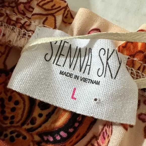 Sienna Sky Floral Print Crop Tank Top L - Picture 2 of 4